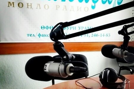 "Нәкәнис" тә "Ашҡаҙар" FM диапазонға күсте