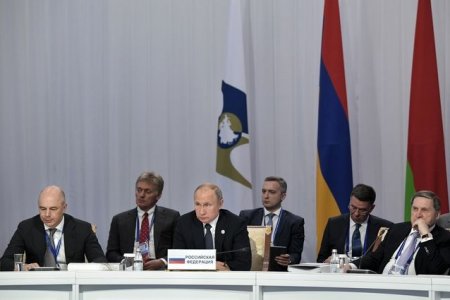 Владимир Путин пенсияны иҫәпләү буйынса яңы тәҡдим индерҙе